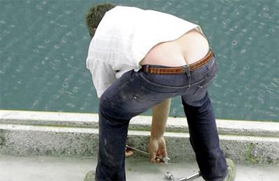 Workmen often like to share their best side with the rest of us.