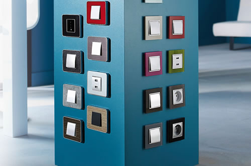 KNX switches are available in many different colours, shapes and finishes.