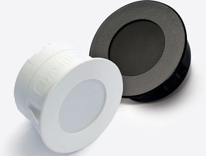 The Basalte Auro has a built-in light sensor for light-dependent switching, dimming and controlling KNX scenes, and can even behave differently during day or night.