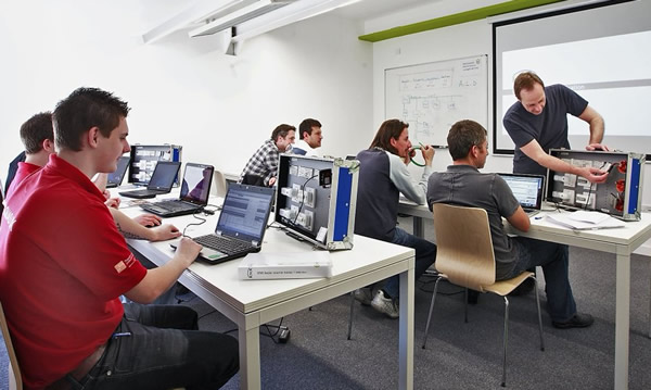 KNX Training is undergoing a major overhaul in 2018.