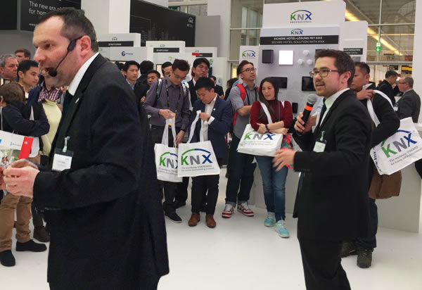 The KNX IoT City was located in the Galleria of the Frankfurt Messe.
