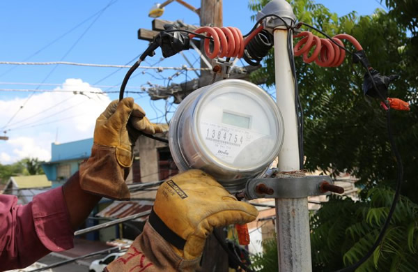 The JPS (Jamaica Public Service Company Ltd) encourages energy theft to be reported.
